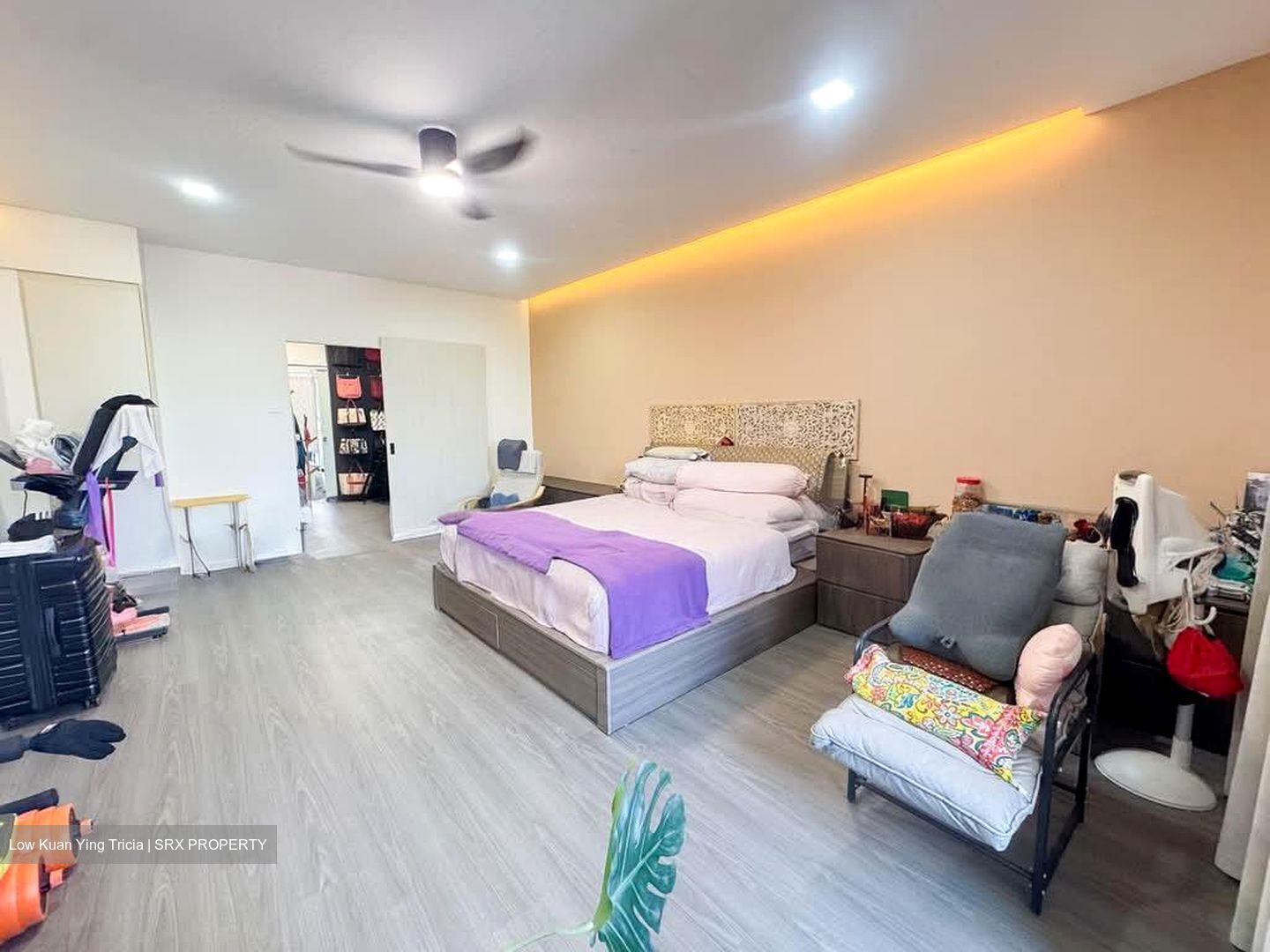 Shunfu Road (D20), Terrace #564394341
